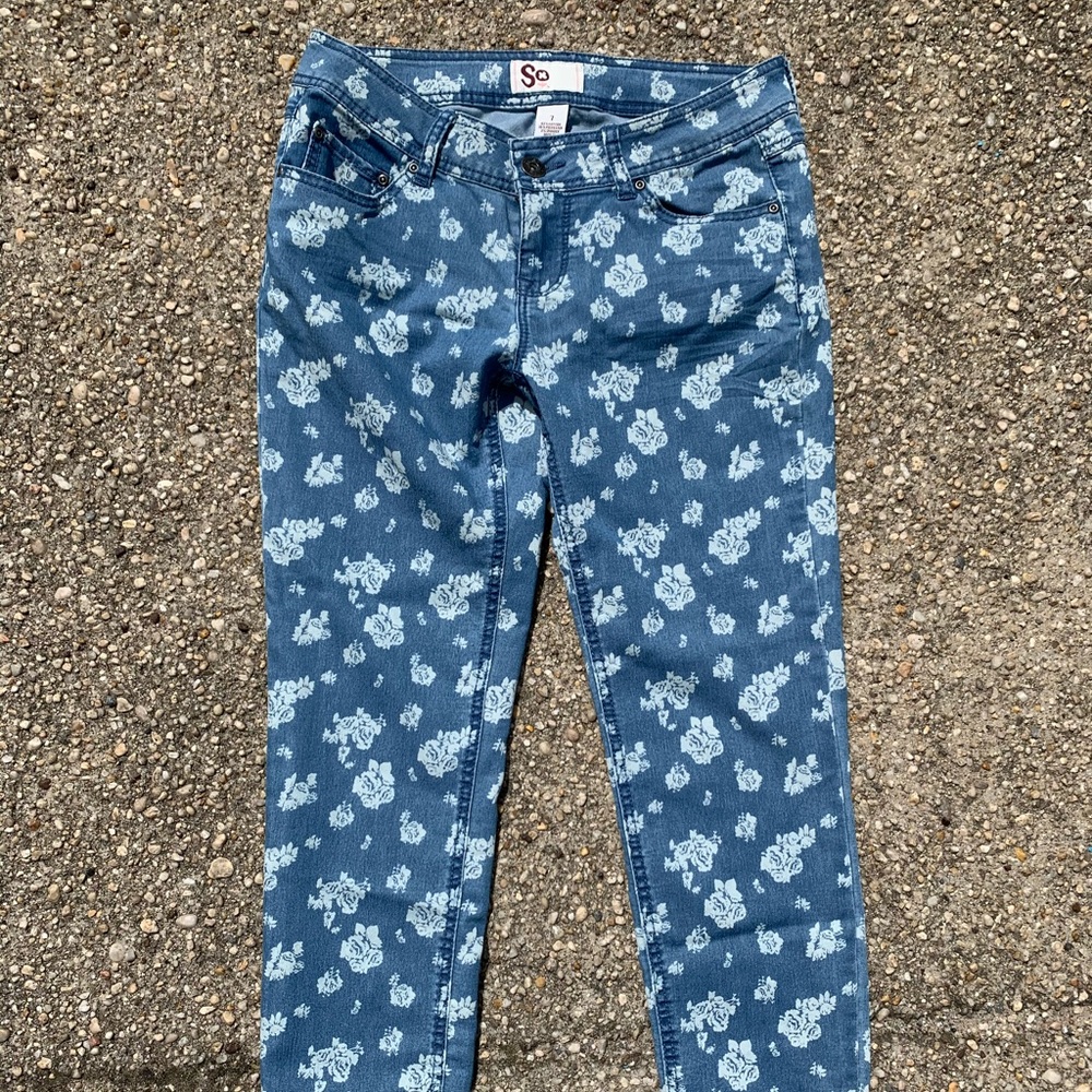 Floral Patterned Jeggings